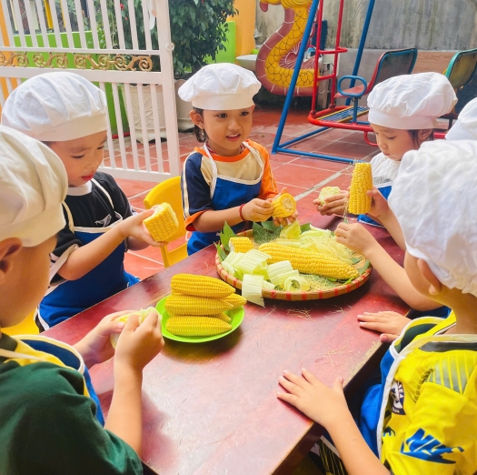 Tổ chức hoạt động giảng dạy – học qua chơi